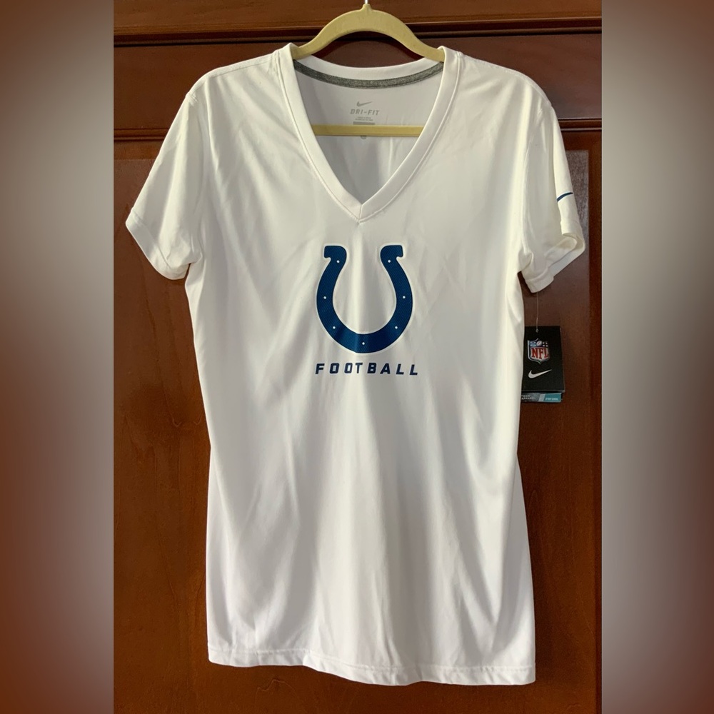 Nike NFL Indianapolis Colts top. NWT.